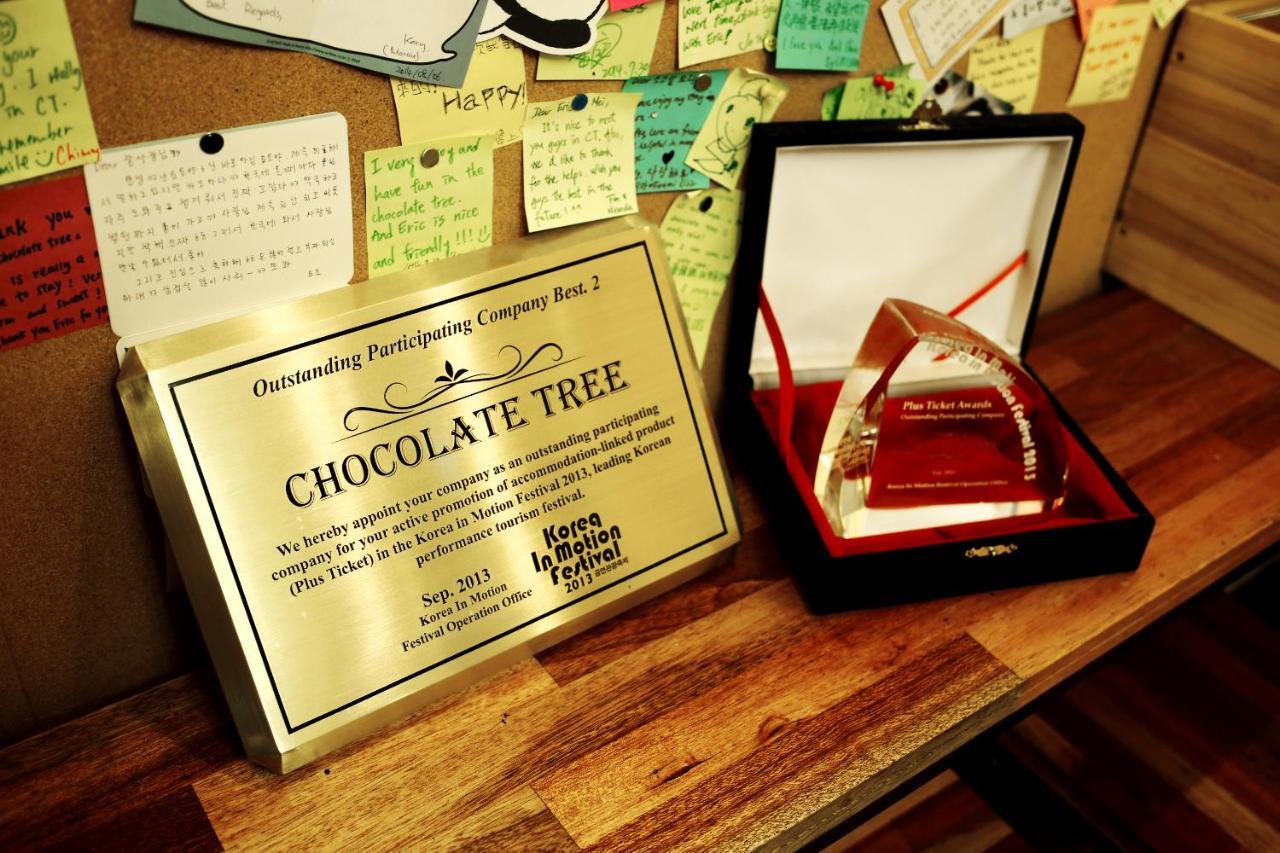 Готель Chocolate Tree Sinchon Сеул Екстер'єр фото